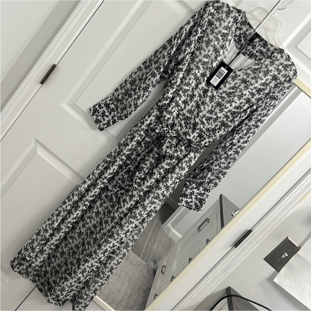 YAS Black and White Patterned Dress
